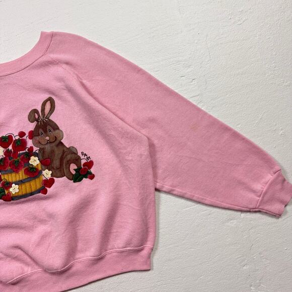 Vintage 80s Bunny Strawberries Graphic Crewneck Sweatshirt, Size 2X - Picture 3 of 10
